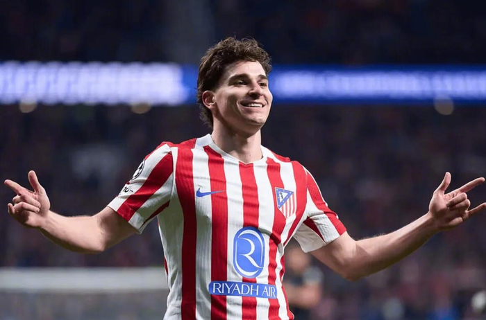 华体会网站-阿尔瓦雷斯未承诺留队，阿森纳巴萨今夏争夺|巴塞罗那|转会|拉波尔塔|曼城|马德里竞技_新浪体育_新浪新闻